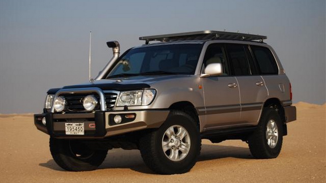 J100 Series Land Cruiser