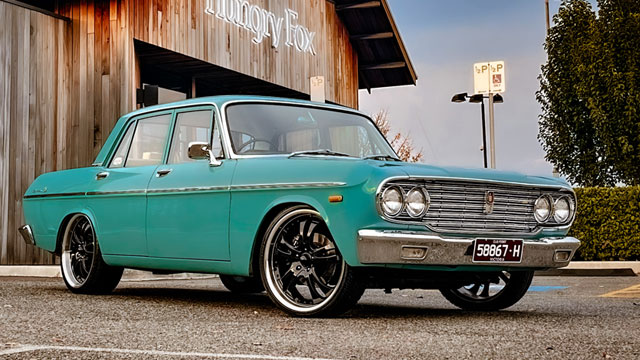 S40 Series Crown